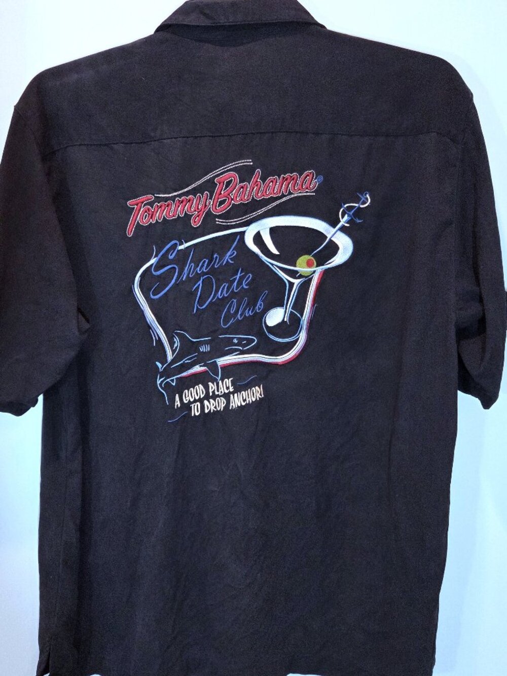 Tommy Bahama Black Silk Shark Date Club Shirt Size M